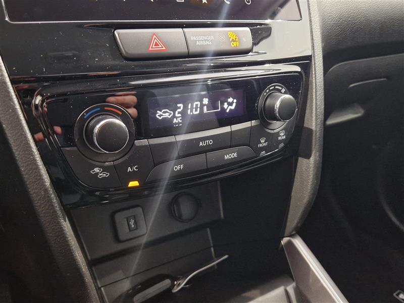 SUZUKI Vitara 2025