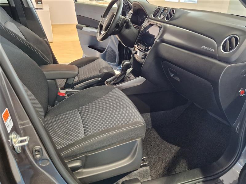 SUZUKI Vitara 2025