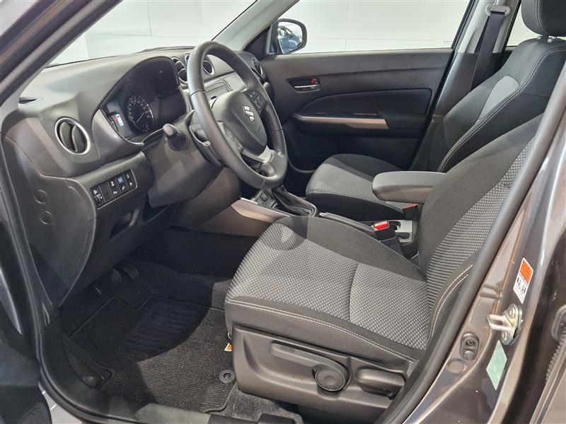 SUZUKI Vitara 2025