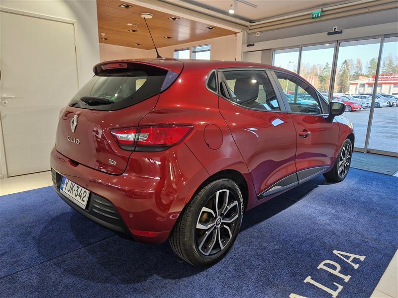 RENAULT Clio 2016