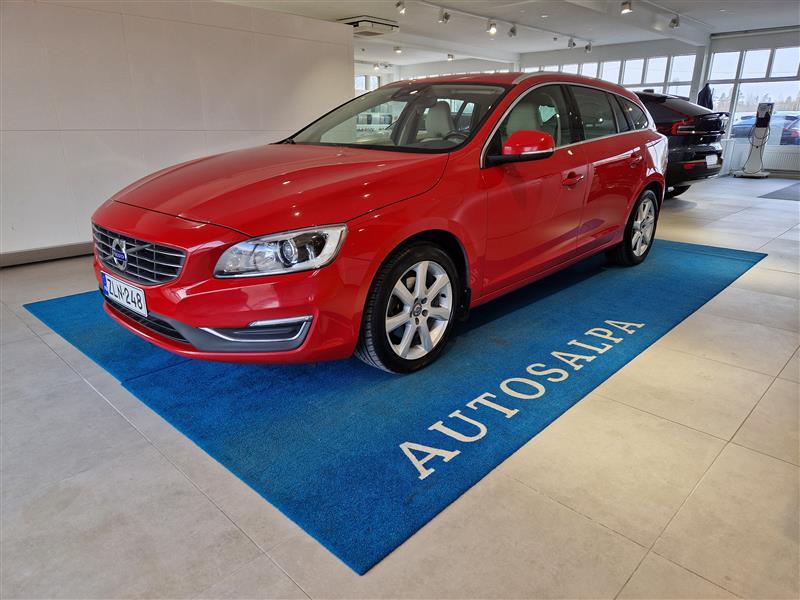 VOLVO V60 2017