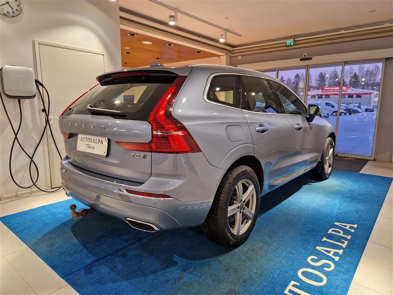 VOLVO XC60 2019