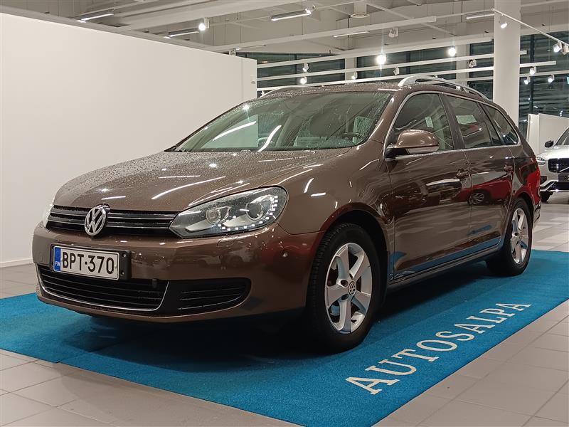 VOLKSWAGEN Golf 2013