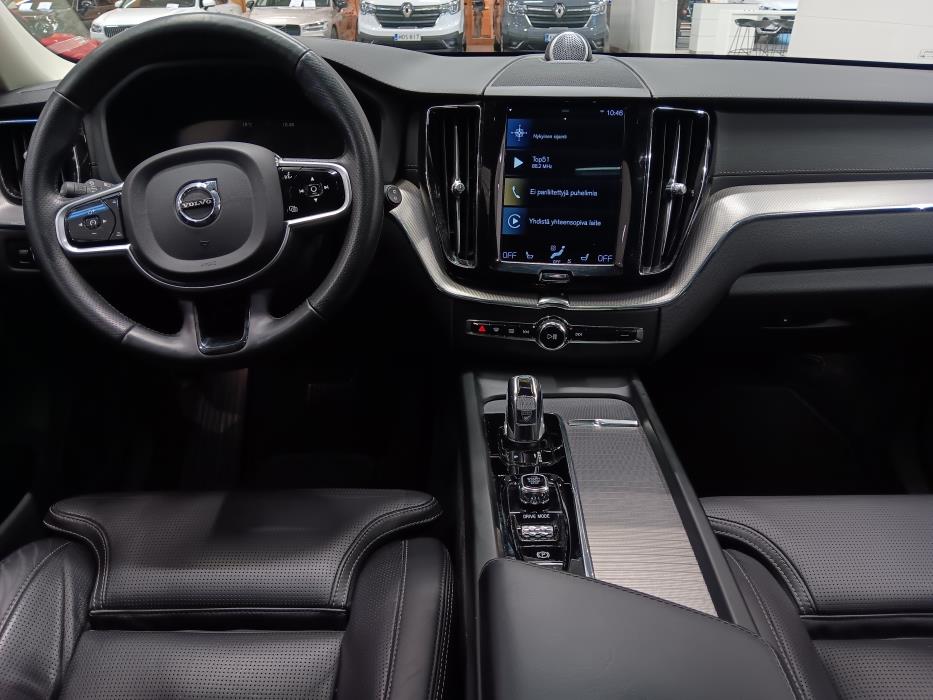 VOLVO XC60 2019