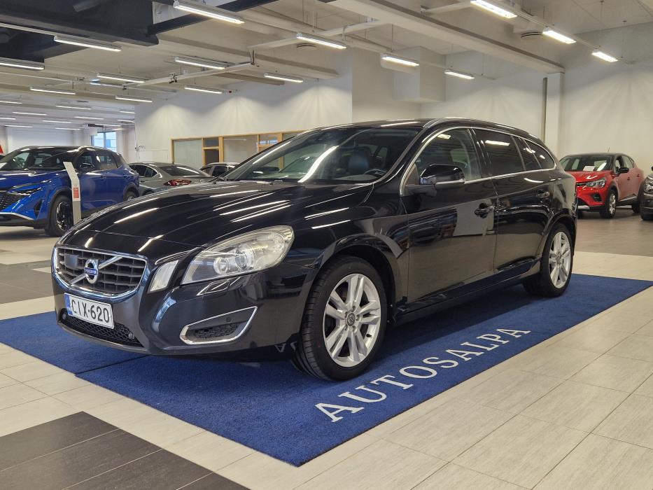 VOLVO V60 2013