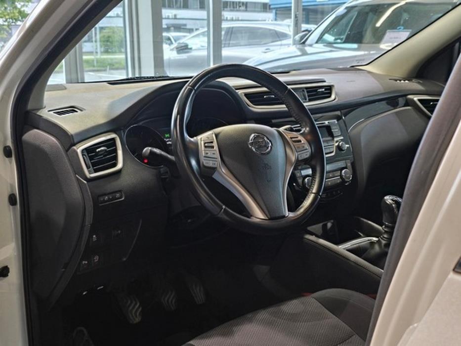 NISSAN Qashqai 2014