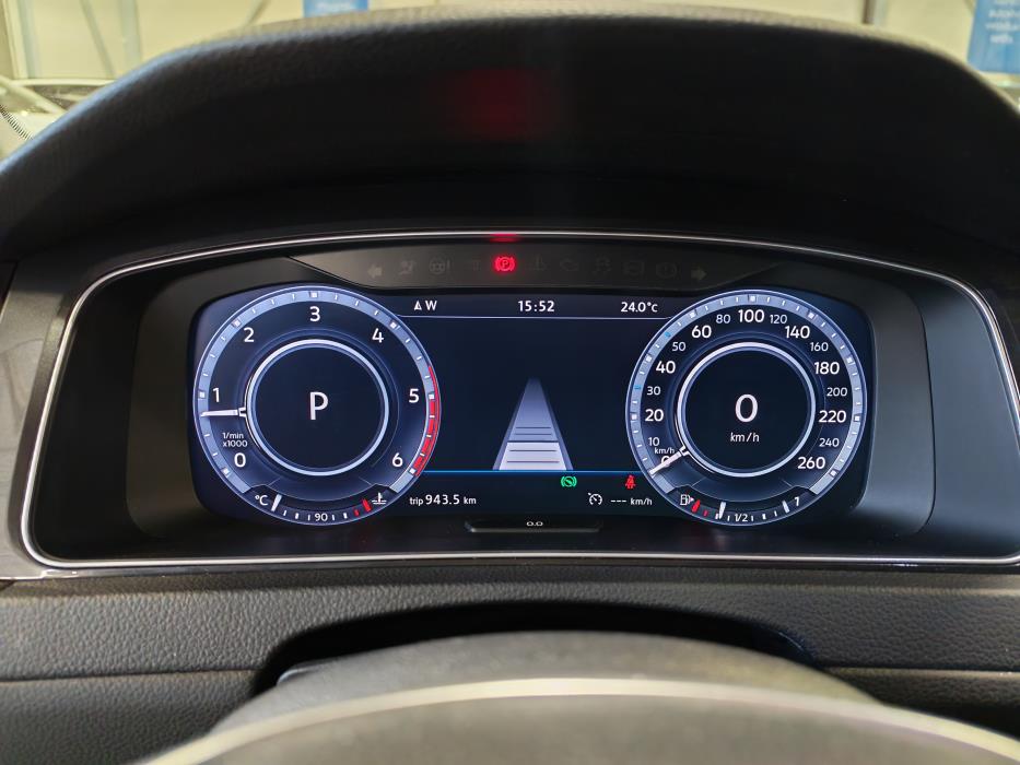 VOLKSWAGEN Golf 2017