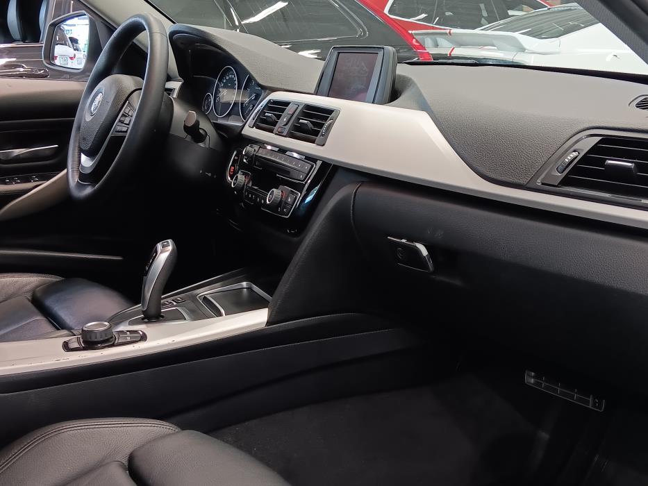 BMW 320 2018