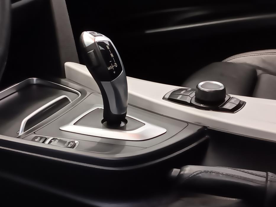 BMW 320 2018