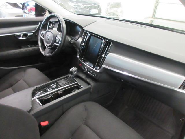 VOLVO V90 2019