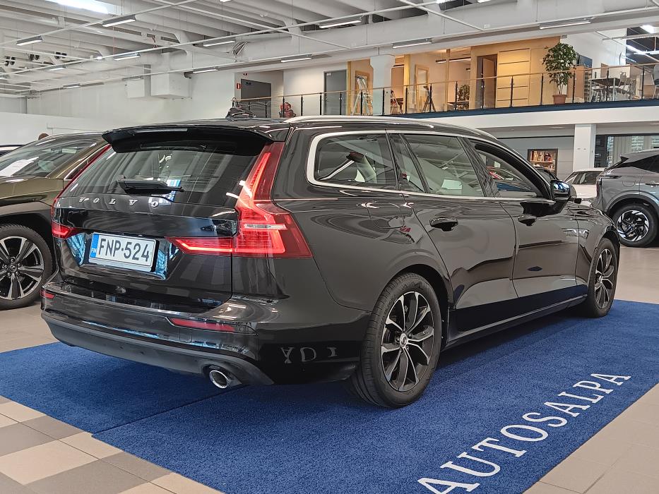 VOLVO V60 2019