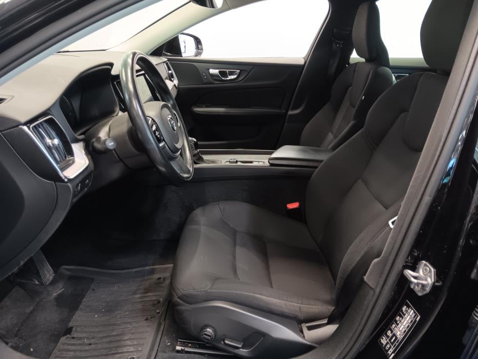 VOLVO V60 2019