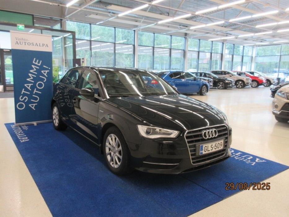AUDI A3 2015