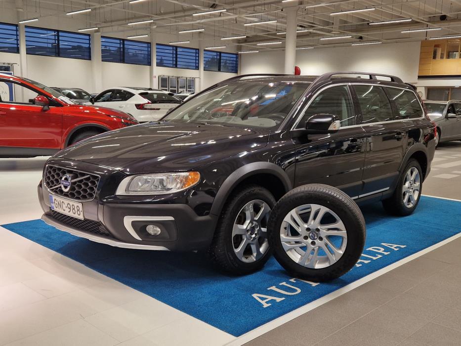 VOLVO XC70 2014
