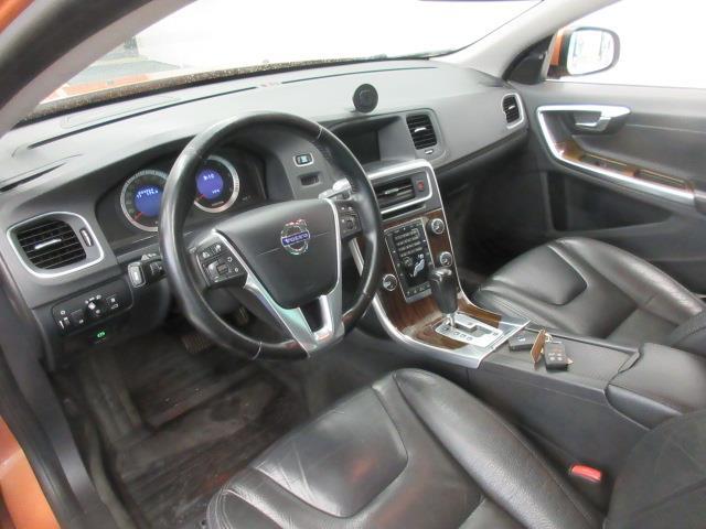 VOLVO S60 2011