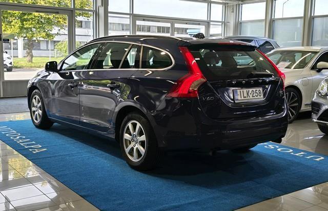 VOLVO V60 2014