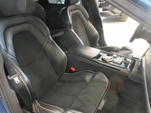VOLVO V90 2019