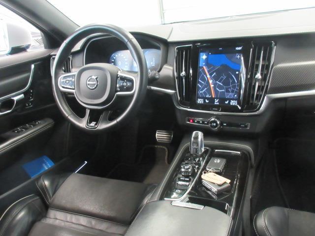 VOLVO V90 2019