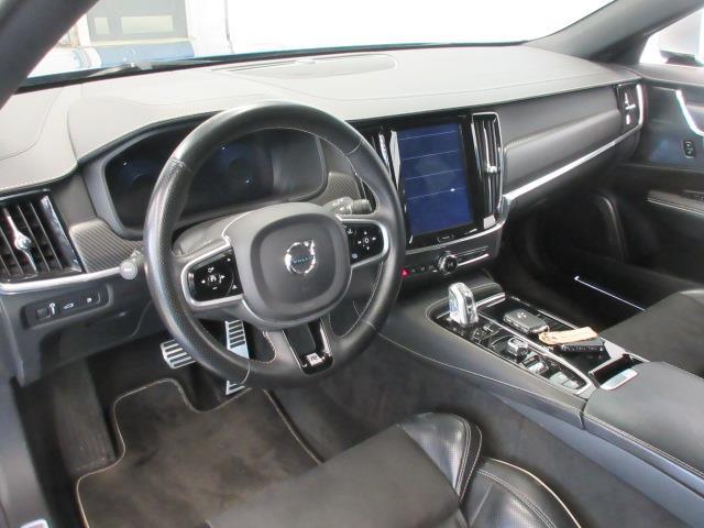 VOLVO V90 2019