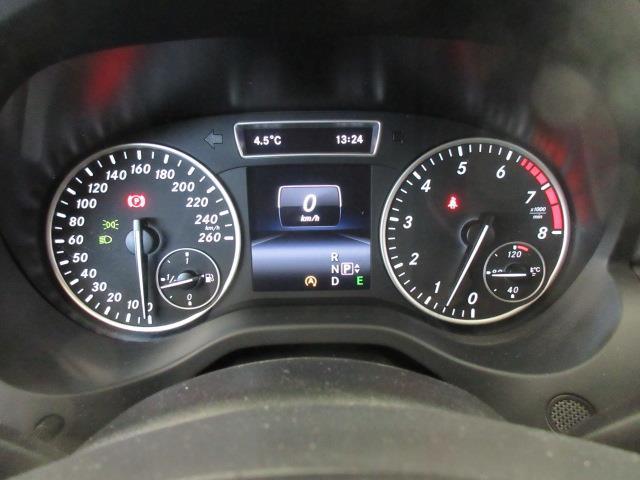 MERCEDES-BENZ A 2015