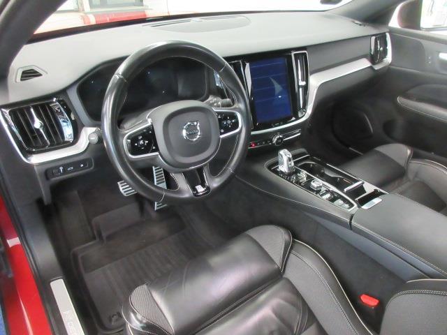 VOLVO V60 2019