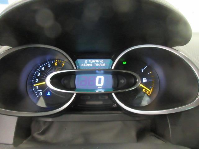RENAULT Clio 2016