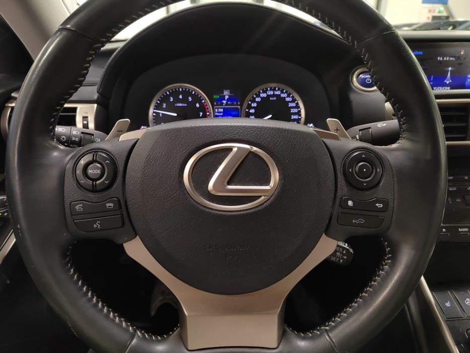 LEXUS IS 2013