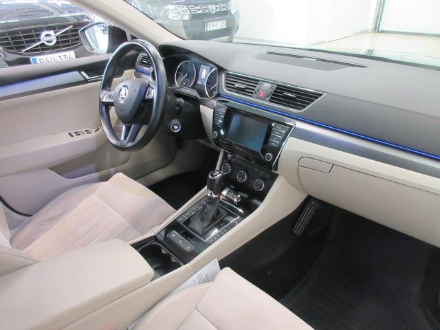 SKODA Superb 2016
