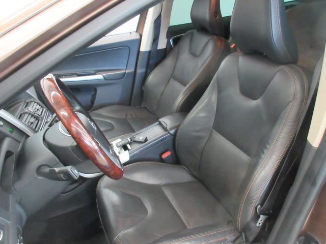 VOLVO XC60 2010