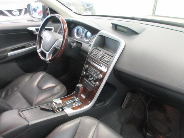 VOLVO XC60 2010