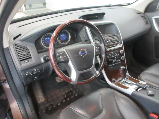 VOLVO XC60 2010