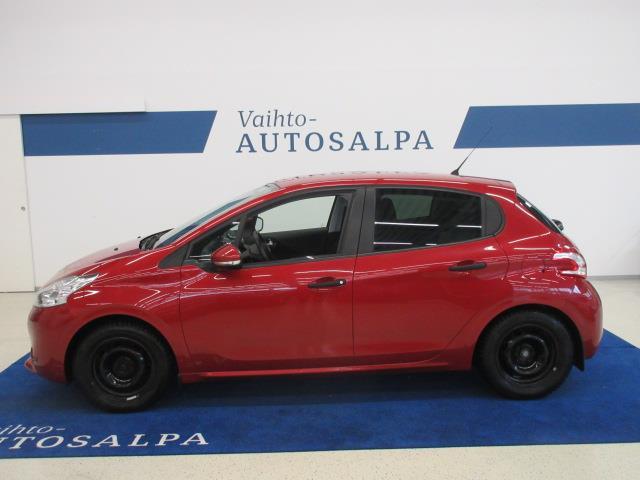 PEUGEOT 208 2013