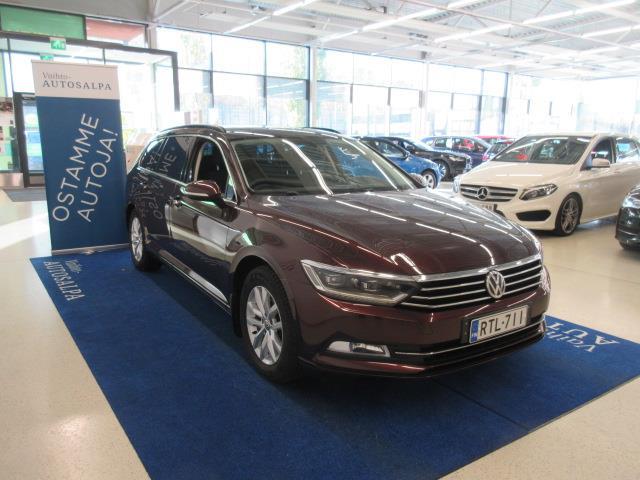 VOLKSWAGEN Passat 2017