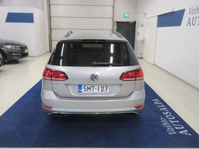 VOLKSWAGEN Golf 2018