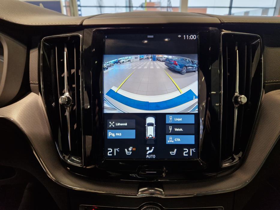 VOLVO XC60 2020