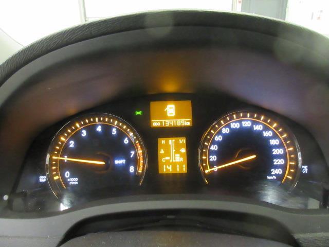 TOYOTA Avensis 2011