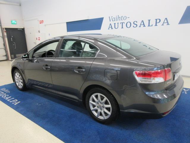 TOYOTA Avensis 2011