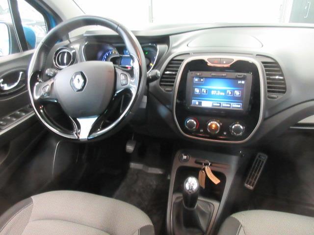 RENAULT Captur 2015