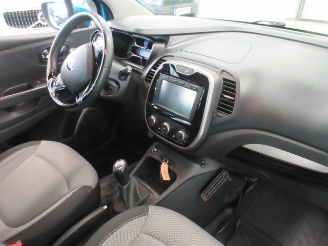 RENAULT Captur 2015