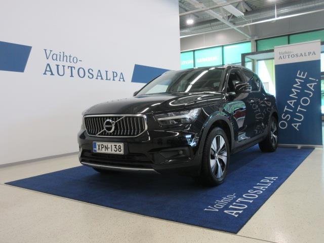 VOLVO XC40 2021