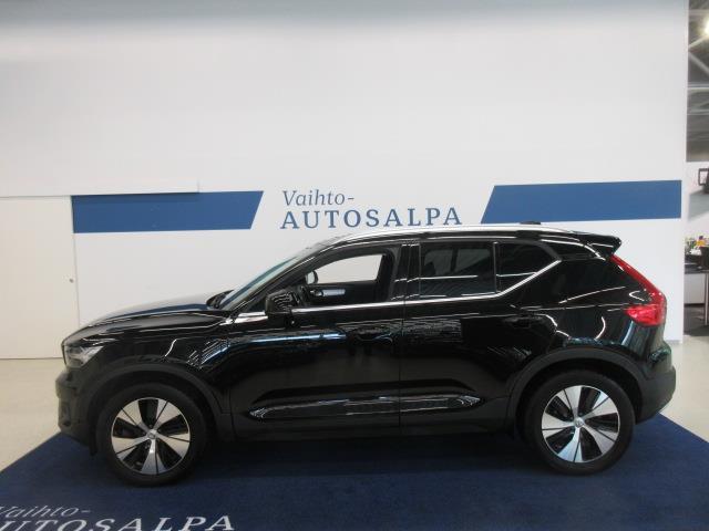 VOLVO XC40 2021