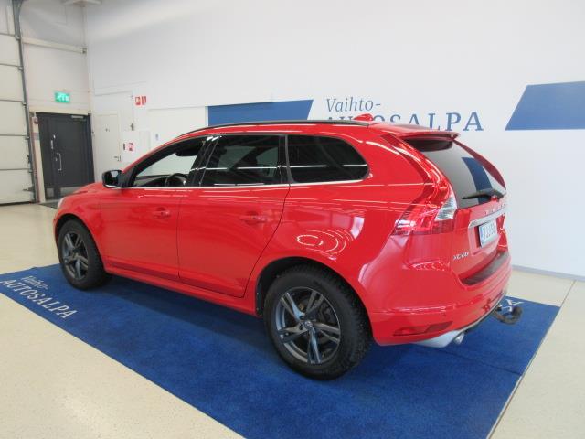 VOLVO XC60 2017