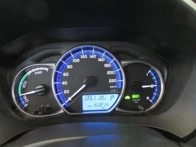 TOYOTA Yaris 2016