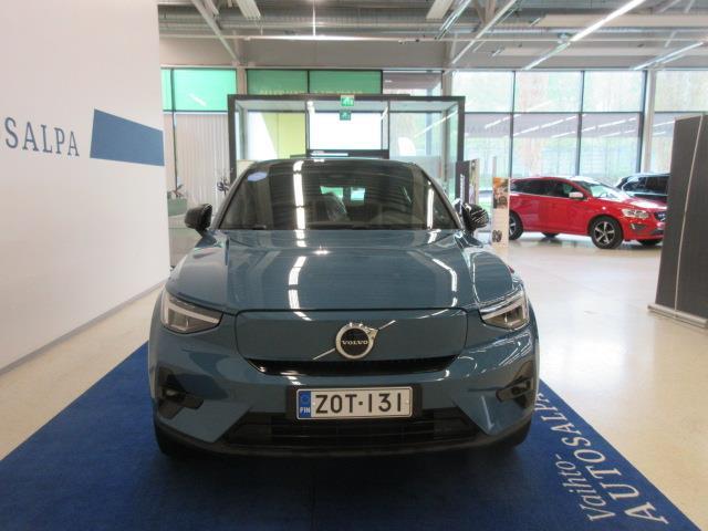 VOLVO C40 2023