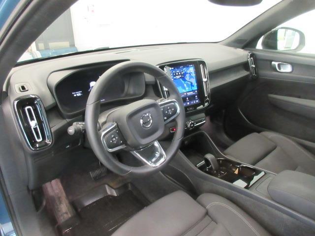 VOLVO C40 2023