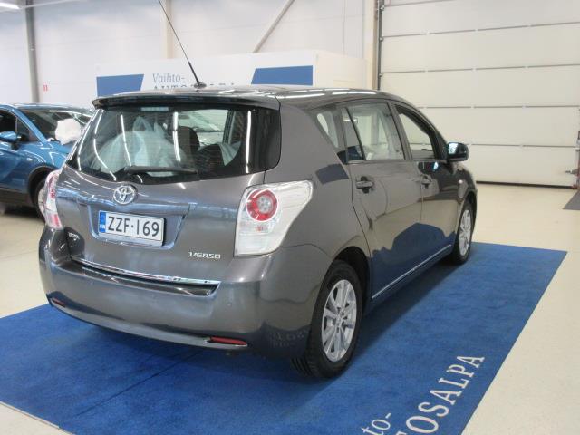 TOYOTA Verso 2011