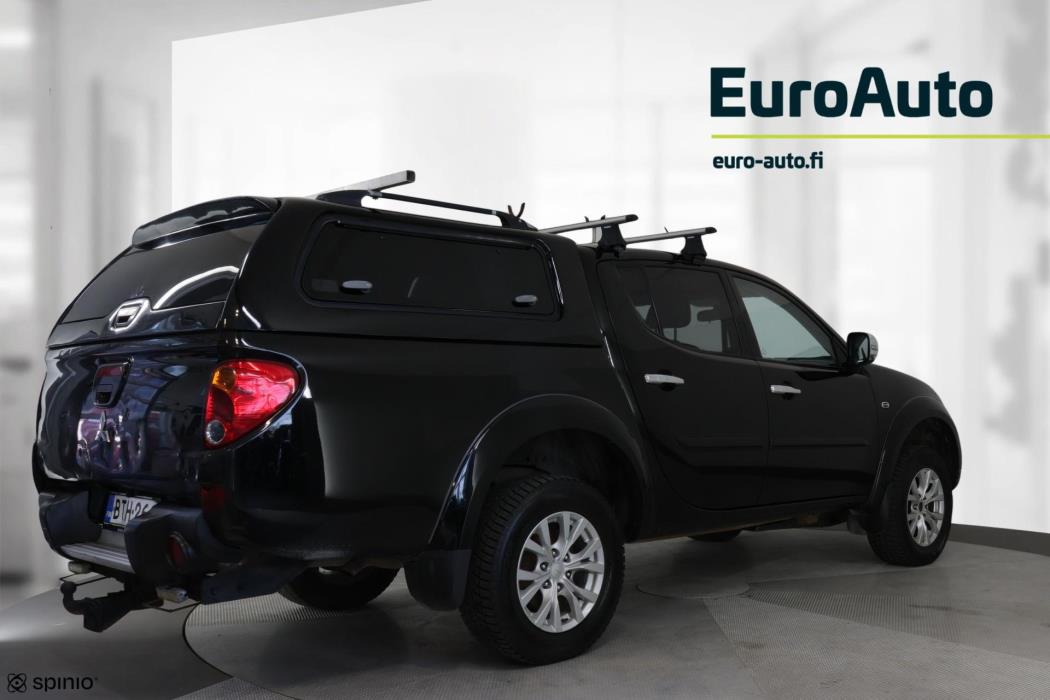 MITSUBISHI L200 2014