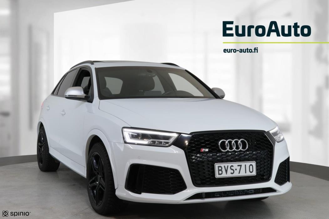 AUDI RS Q3 2016