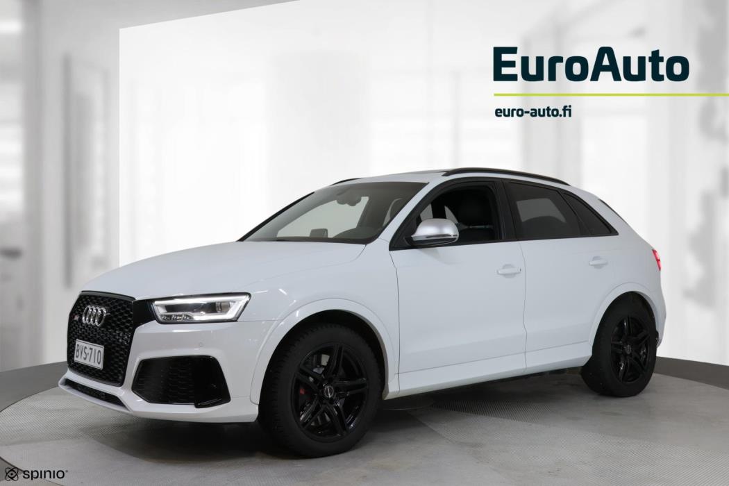 AUDI RS Q3 2016