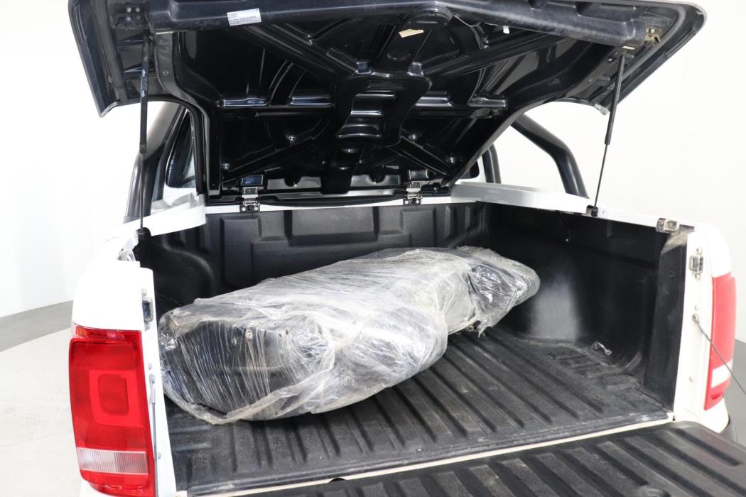 VOLKSWAGEN Amarok 2016